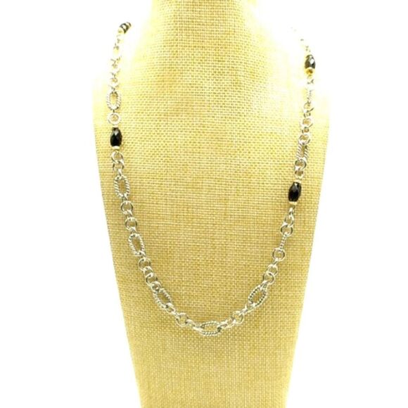 Black Acrylic Faceted Beaded Silver-tone Figaro Chain Necklace - Picture 15 of 15